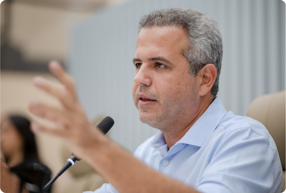 Fotos: H. Torres e Olavo Reis